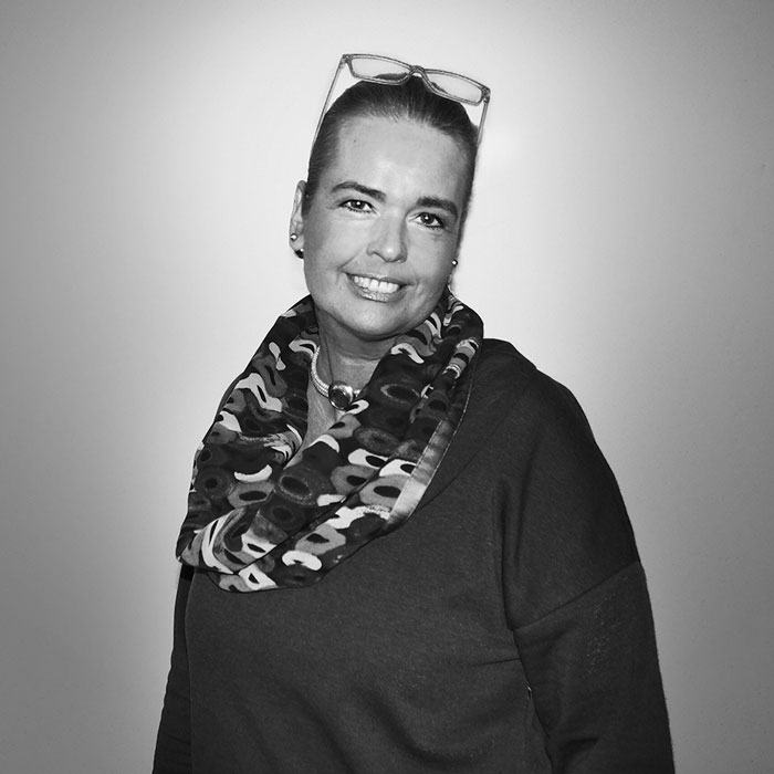 iris_pisoke_bw-klein